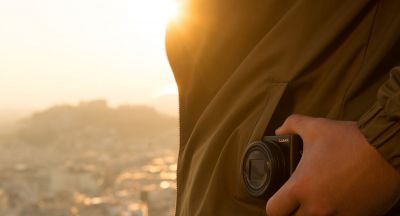 PANASONIC Lumix DMC-TZ100 - petit par la taille, grand pour l'aventure.