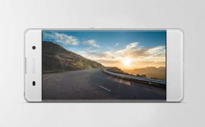 Sony Xperia XA - un affichage à l'infini