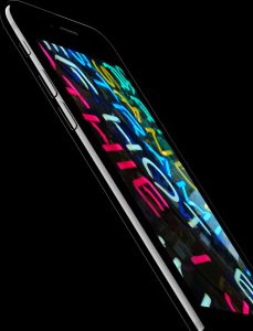 Apple iPhone 7 - l’écran d’iphone le plus éclatant et le plus lumineux.