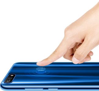 Huawei Y7 2018 - votre univers au bout des doigts