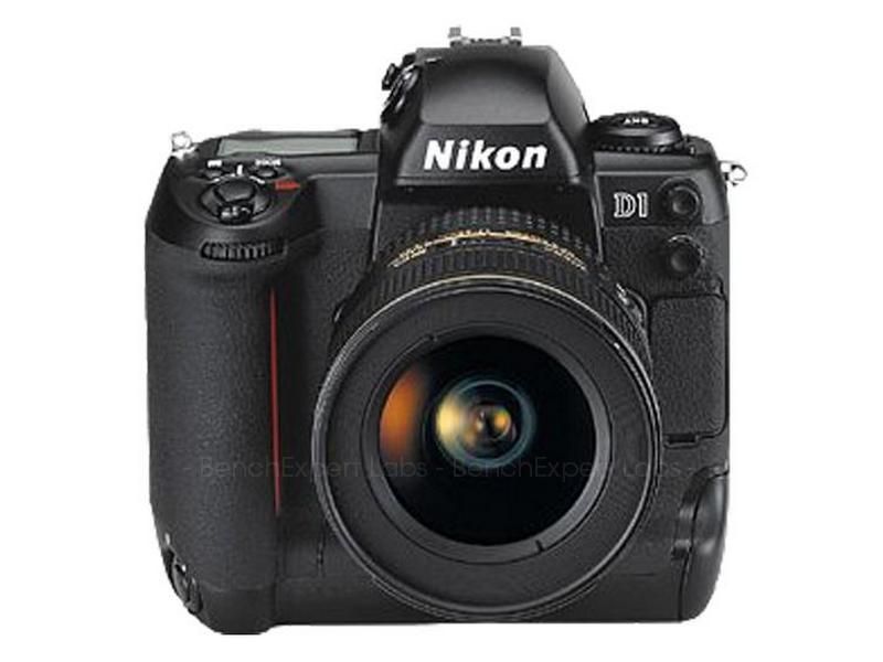 NIKON D1