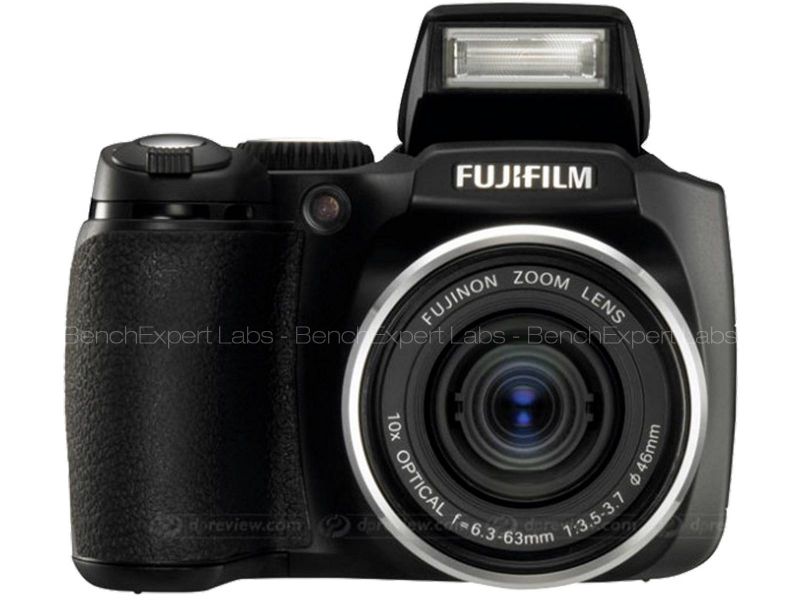 FUJIFILM FinePix S5700 Zoom