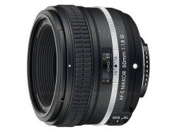 NIKON AF-S Nikkor 50mm f/1.8G Special Edition